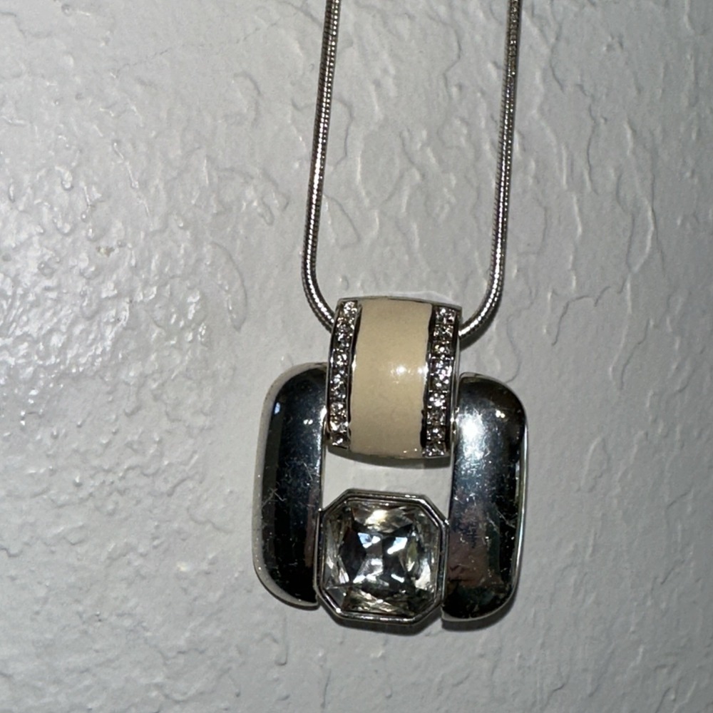 White House‎ Black Market Silver Tone Geometric Crystal Enamel Pendant Necklace